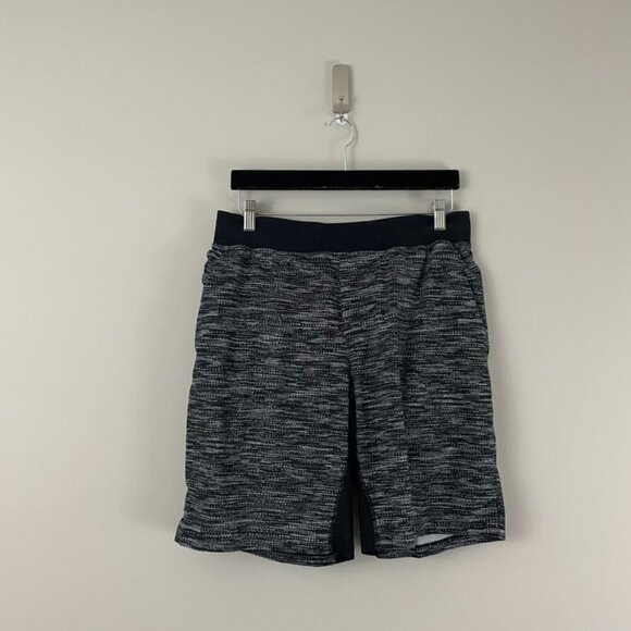 Lululemon T.H.E. Short 9" in All Court Texture White Black Men's Size Large - Picture 1 of 5